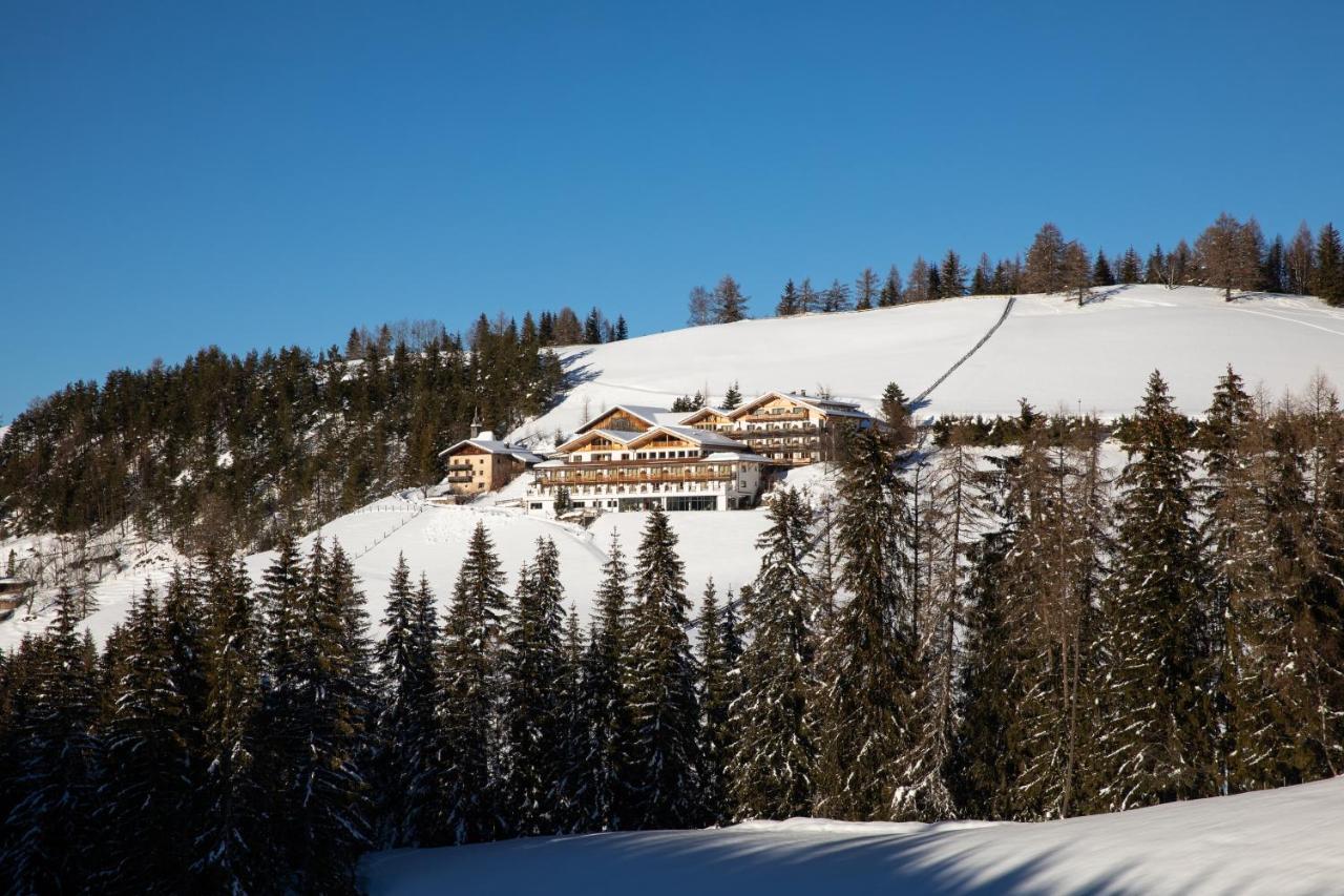 Kraeuterhotel Zischghof Obereggen Exterior photo